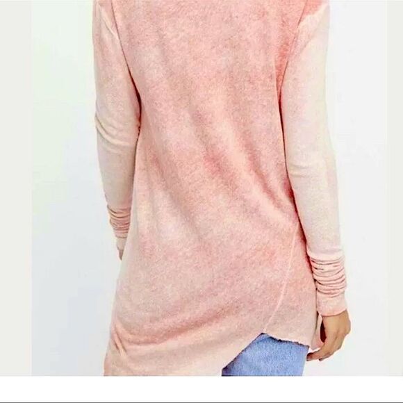 Free People We the Free Long Sleeve Peachy Salmon Color Tunic Tee NWOT x-small - Picture 5 of 13